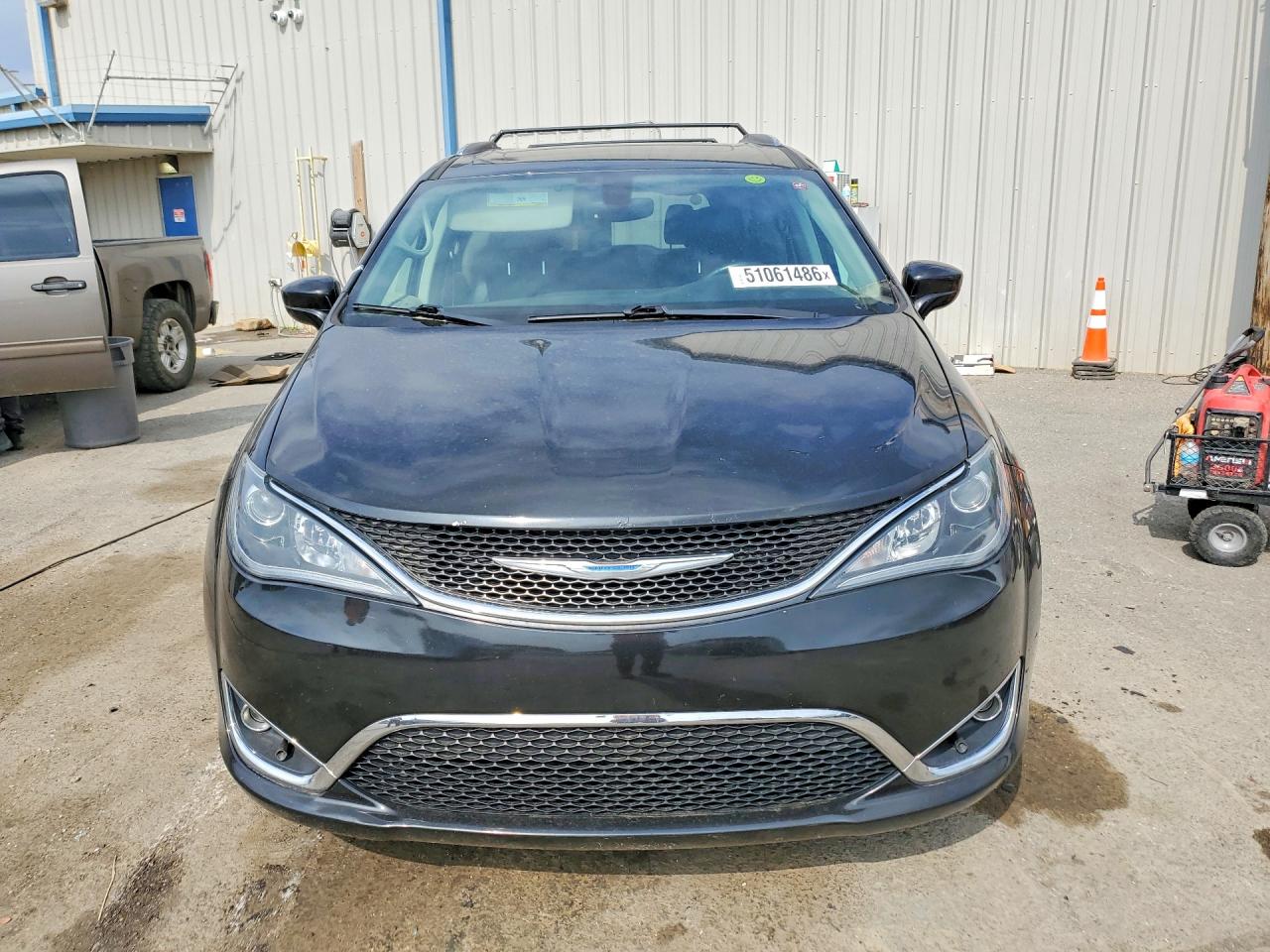 2018 Chrysler Pacifica VIN 2C4RC1EG7JR115261 COPART salvage auction — Rear End, TN - SALVAGE CERTIFICATE, sold $2,900 on 2026-06-23 (photo 5)