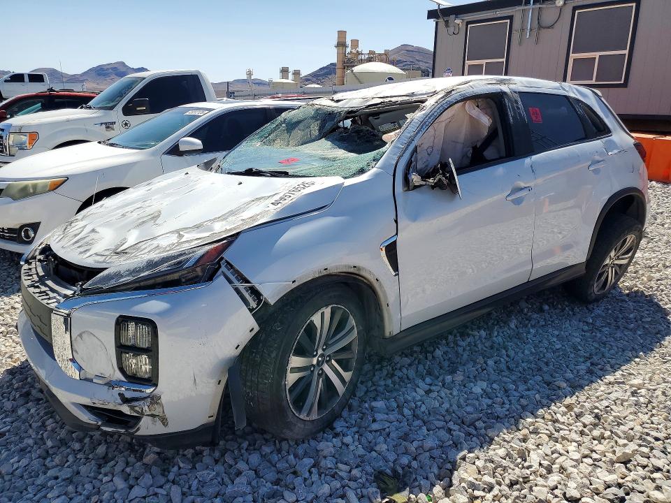 2022 Mitsubishi Outlander VIN JA4ARUAU9NU003623 COPART salvage auction — ROLLOVER, Nv - Salvage Title, sold $1,500 on 2026-07-20 (photo 1)