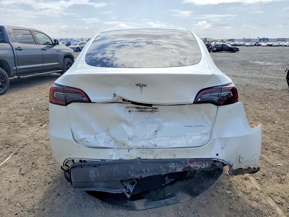2022 Tesla Model y VIN 7SAYGAEE7NF466917 COPART salvage auction — REAR END, Ca - Non-Repairable Vehicle Cert, sold $125 on 2026-07-21 (photo 6)