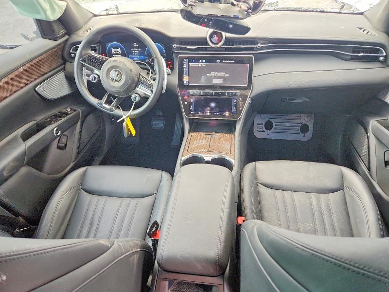 2023 Maserati Grecale VIN ZN682AVA3P7415995 COPART salvage auction — ROLLOVER, Ca - Salvage Certificate, sold $4,850 on 2026-07-16 (photo 8)
