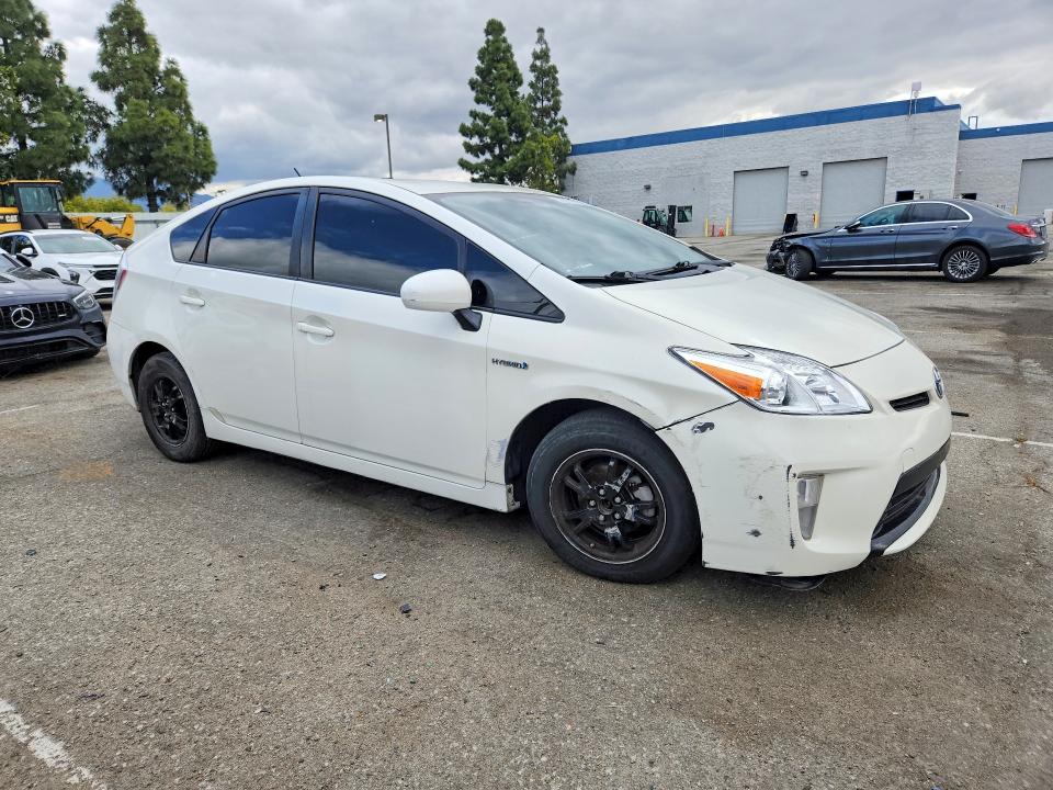 2015 Toyota Prius VIN JTDKN3DU1F0468644 COPART salvage auction — FRONT END, Ca - Salvage Certificate, sold $2,700 on 2026-07-30 (photo 4)