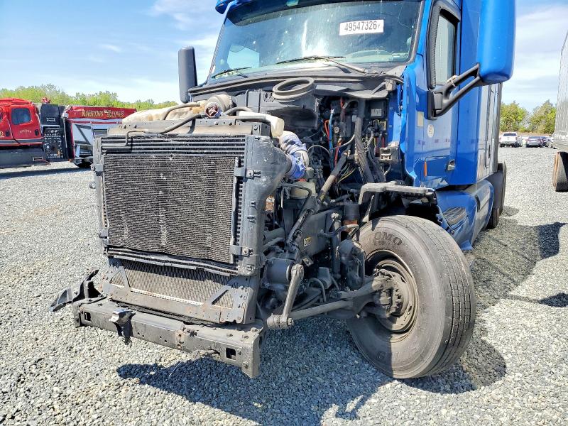 2016 Peterbilt 579 VIN 1XPBDP9X4GD369743 COPART salvage auction — FRONT END, NC - SALVAGE CERTIFICATE OF TITLE, sold $550 on 2026-07-30 (photo 9)