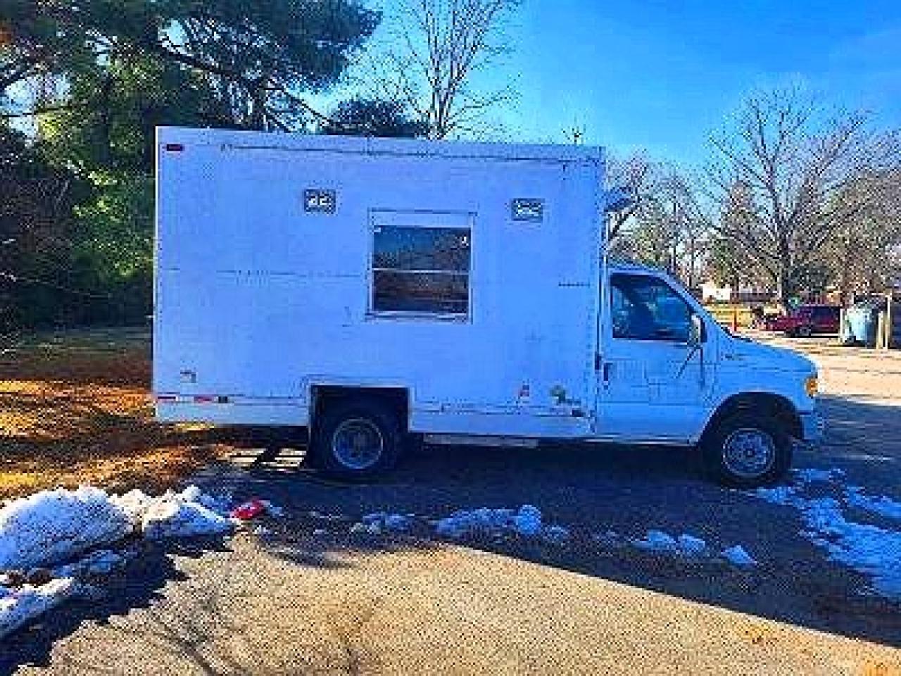 1995 Ford E-350 VIN 1FDKE37H5SHA01586 COPART salvage auction — Mechanical, IL - CERTIFICATE OF TITLE (P), sold $175 on 2026-05-04 (photo 4)