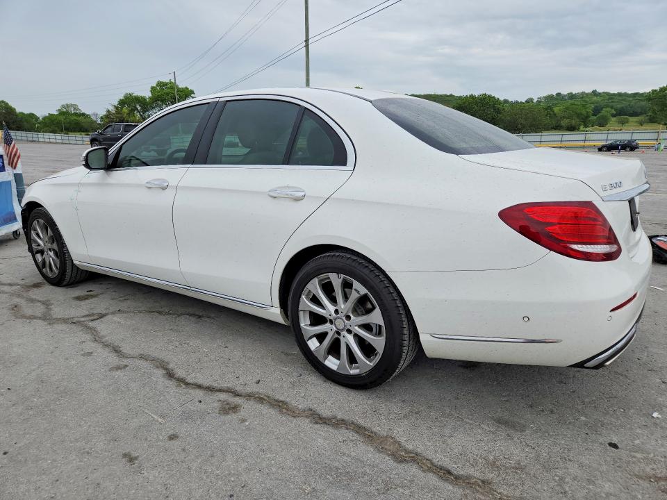 2017 Mercedes-benz E-klasse VIN WDDZF4JBXHA219301 COPART salvage auction — FRONT END, Tn - Salvage Certificate, sold $6,400 on 2026-07-15 (photo 2)