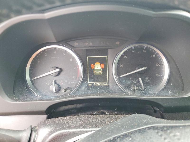 2018 Toyota Highlander VIN 5TDJZRFH0JS820959 COPART salvage auction — ROLLOVER, Ca - Salvage Certificate, sold $5,200 on 2026-07-06 (photo 9)
