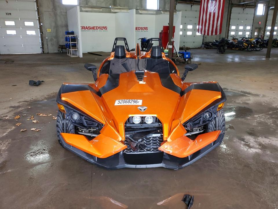2015 Polaris Slingshot VIN 57XAAPFA3F5104513 COPART salvage auction — FRONT END, Mn - Cert Of Title-Salvage, sold $4,850 on 2026-08-20 (photo 2)