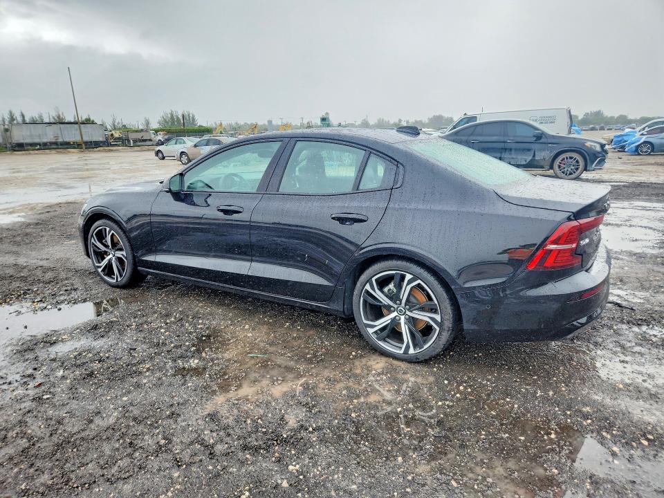 2024 Volvo S60 VIN 7JRL12FL7RG313611 COPART salvage auction — REAR END, Fl - Cert Of Title Slvg Rebuildable, sold $10 on 2026-07-28 (photo 2)