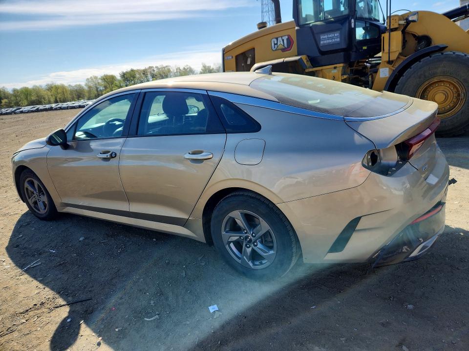 2022 Kia K5 VIN 5XXG14J27NG092930 COPART salvage auction — REAR END, Salvage Title, sold $2,600 on 2026-07-27 (photo 2)