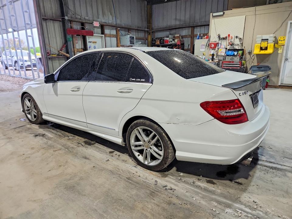 2013 Mercedes-benz C-klasse VIN WDDGF8AB5DR245041 COPART salvage auction — FRONT END, Mo - Salvage Certificate Of Title, sold $300 on 2026-07-28 (photo 2)