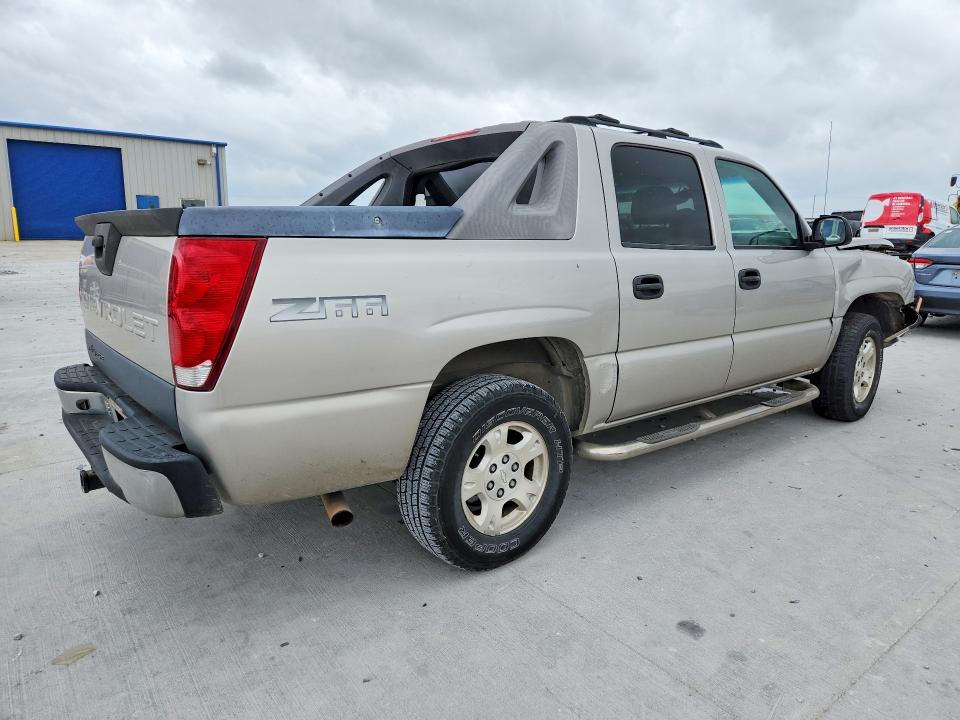 2004 Chevrolet Avalanche VIN 3GNEC12T44G257777 COPART salvage auction — FRONT END, Tx - Salvage Vehicle Title, sold $925 on 2026-07-02 (photo 3)
