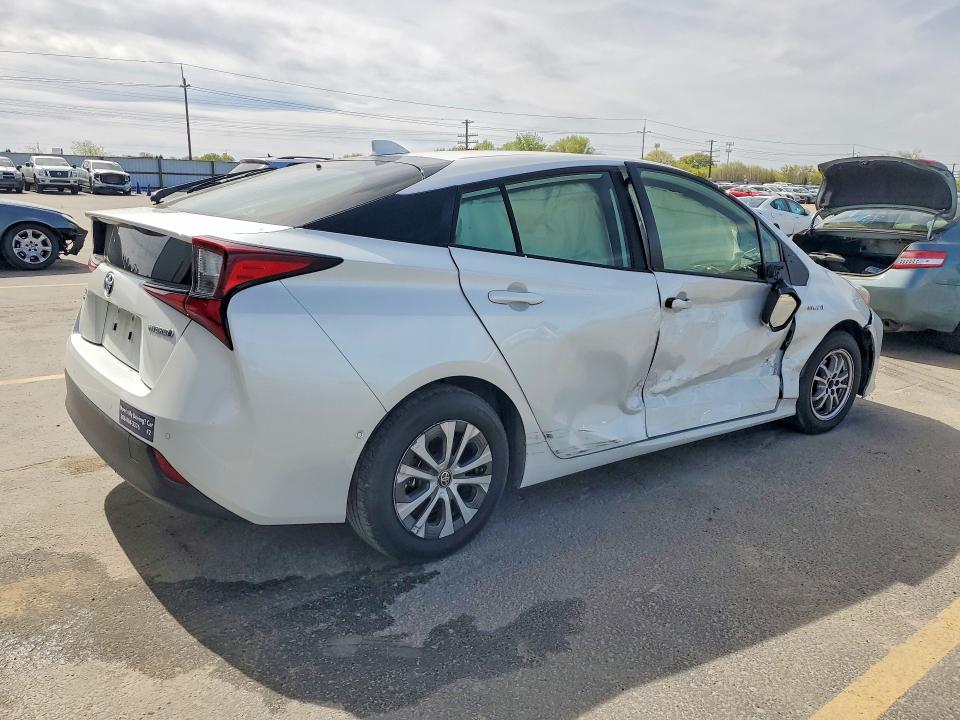 2022 Toyota Prius VIN JTDL9MFU5N3038902 COPART salvage auction — SIDE, Id - Salvage Certificate Of Title, sold $7,000 on 2026-07-30 (photo 3)