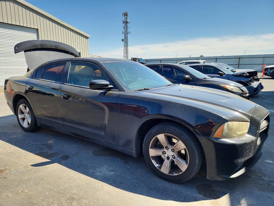 2014 Dodge Charger VIN 2C3CDXBG6EH234638 COPART salvage auction — REAR END, Ca - Salvage Certificate, sold $725 on 2026-07-02 (photo 4)