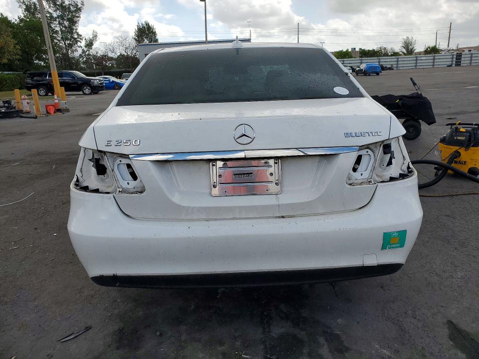 2014 Mercedes-benz E-klasse VIN WDDHF0EB7EA900381 COPART salvage auction — MECHANICAL, Fl - Certificate Of Title, sold $2,800 on 2026-07-06 (photo 6)