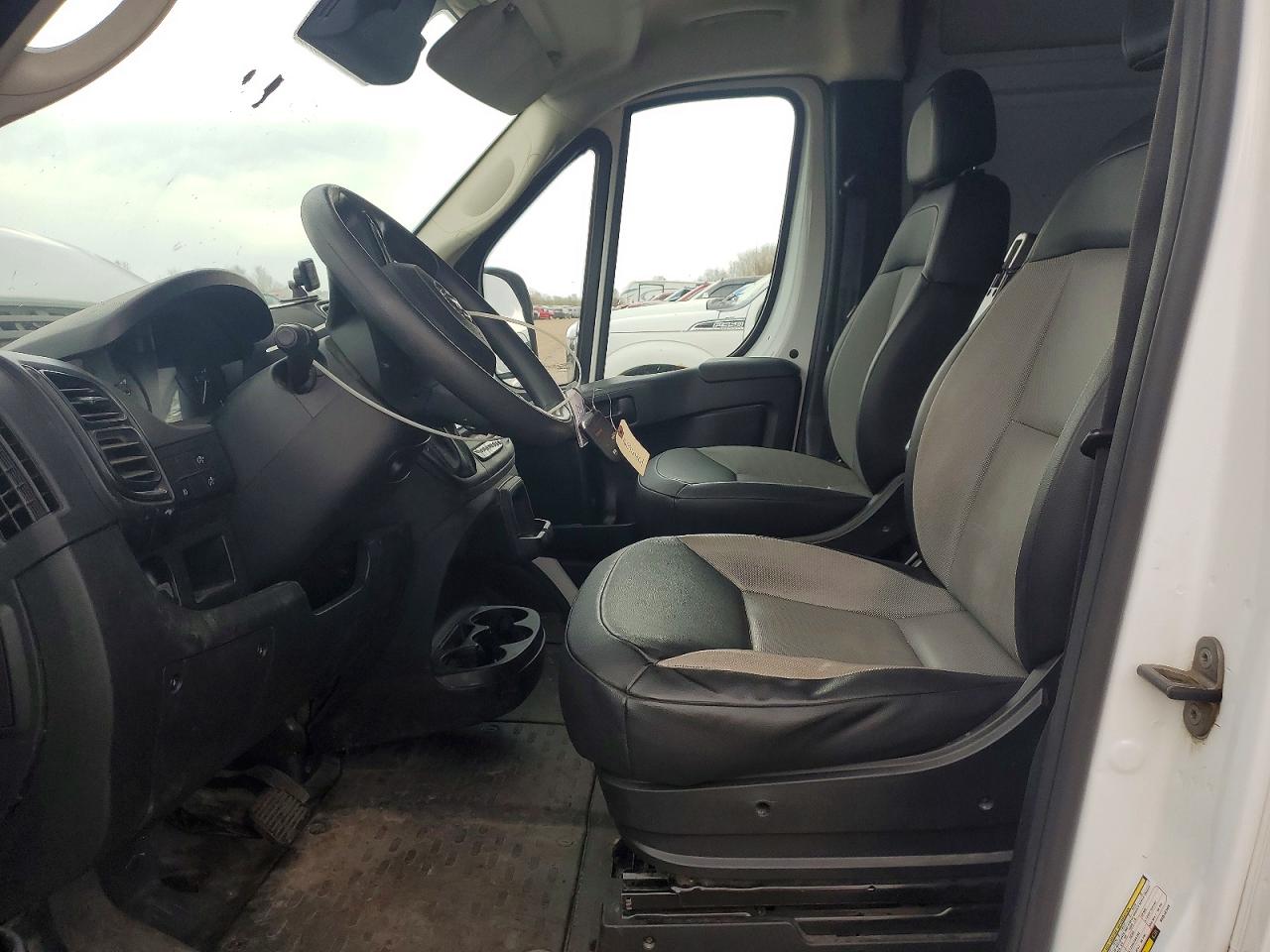 2025 Ram Promaster 2500 VIN 3C6LRVDG6SE512144 COPART salvage auction — Side, MI - CERTIFICATE OF TITLE, sold $22,000 on 2026-04-29 (photo 7)