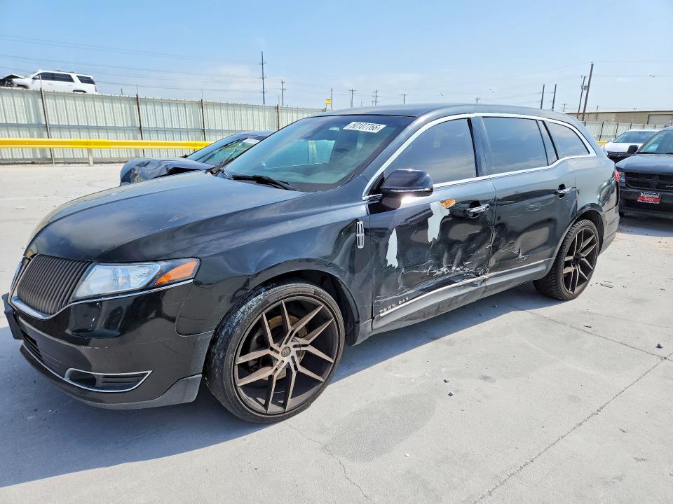 2015 Lincoln Mkt VIN 2LMHJ5NK3FBL00758 — COPART salvage auction photo