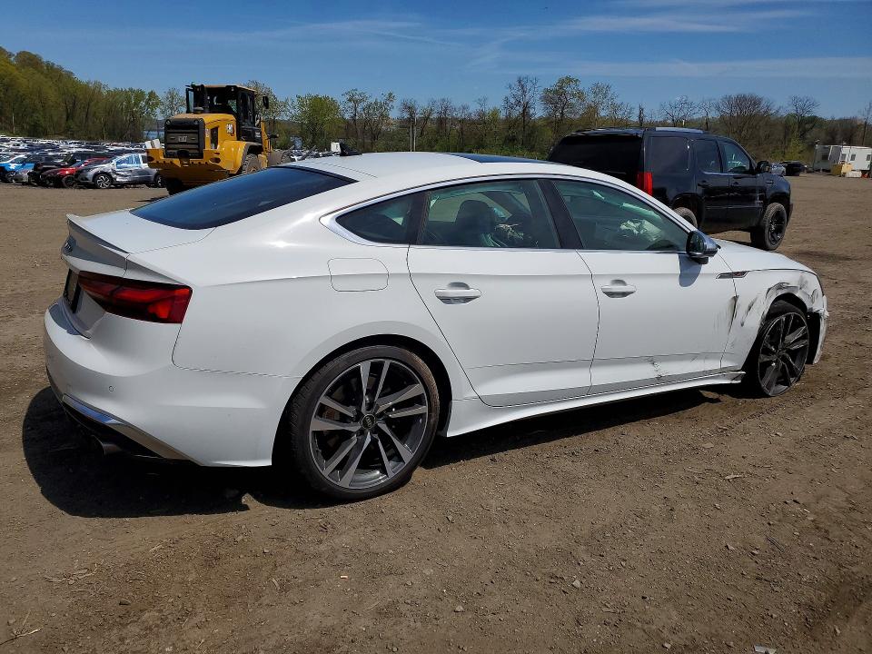 2025 Audi Rs5 VIN WAUC4CF51SA011444 COPART salvage auction — FRONT END, NY, sold $17,000 on 2026-07-14 (photo 3)