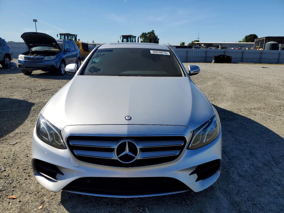 2017 Mercedes-benz E-class VIN WDDZF4JBXHA033046 COPART salvage auction — MINOR DENT/SCRATCHES, Ca - Dis/Dlr/Exp Only Clean Title (P), sold $7,200 on 2026-07-09 (photo 5)