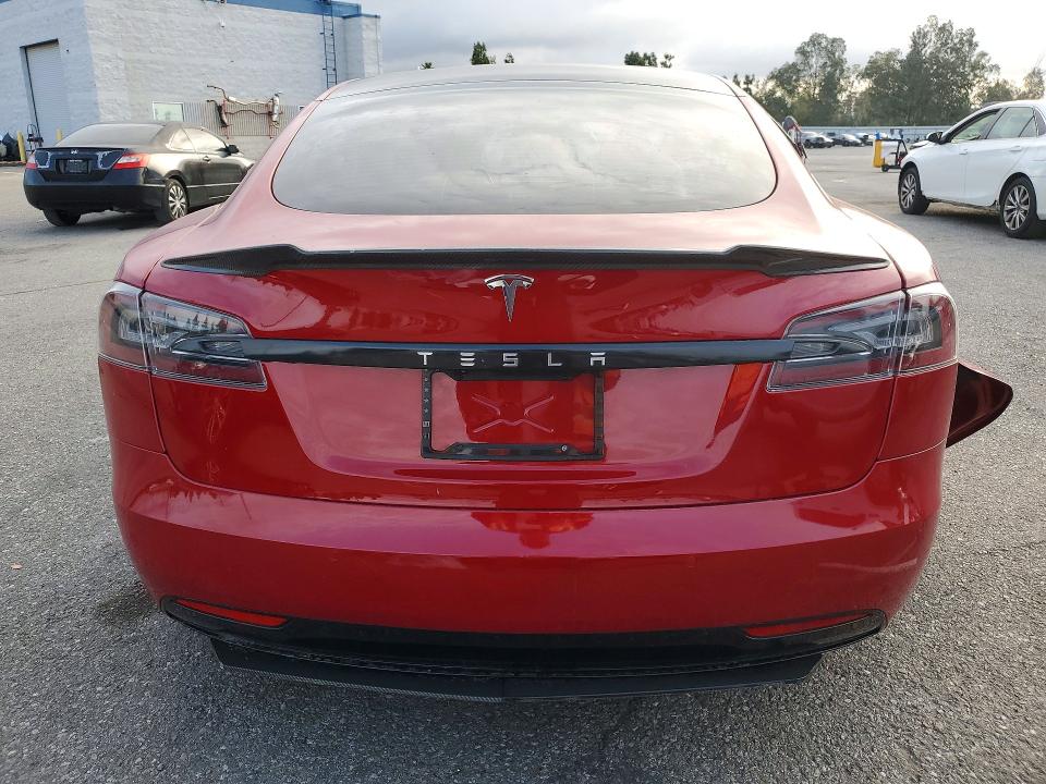 2018 Tesla Model s VIN 5YJSA1E24JF270390 COPART salvage auction — SIDE, Salvage Title, sold $2,700 on 2026-07-21 (photo 6)