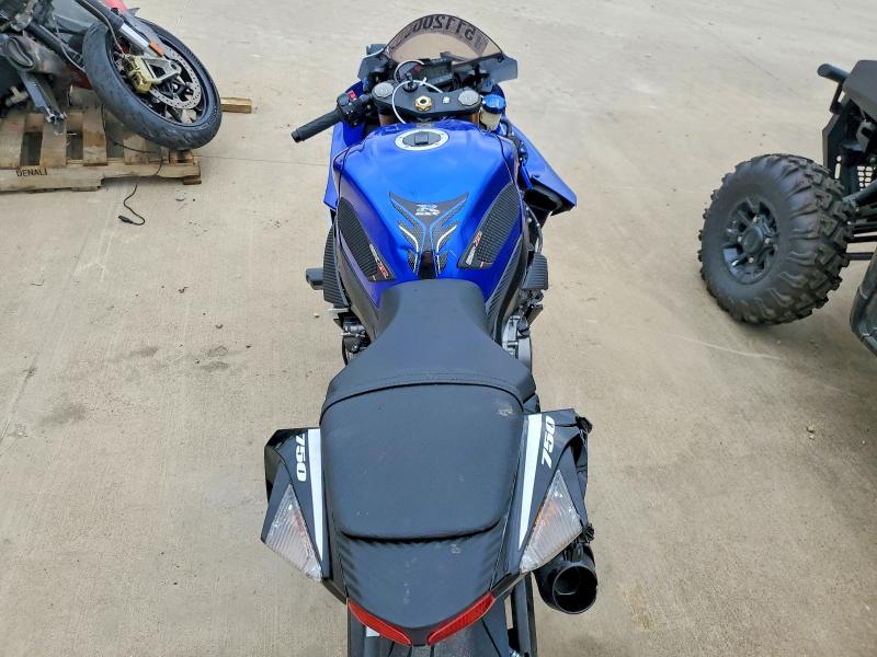 2026 Suzuki Gsx-r VIN JS1GR7MA3T7101202 COPART salvage auction — SIDE, Tx - Salvage Vehicle Title, sold $4,600 on 2026-07-09 (photo 6)