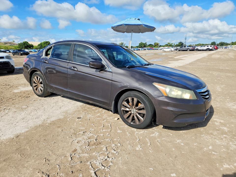 2011 Honda Accord VIN 1HGCP2F84BA072187 COPART salvage auction — SIDE, Fl - Certificate Of Title, sold $1,250 on 2026-07-02 (photo 4)