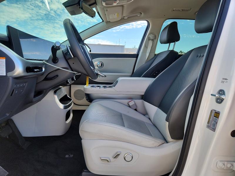 2026 Hyundai Ioniq 9 VIN 7YAMUFS37TY006540 COPART salvage auction — REAR END, Salvage Title, sold $14,600 on 2026-07-15 (photo 7)