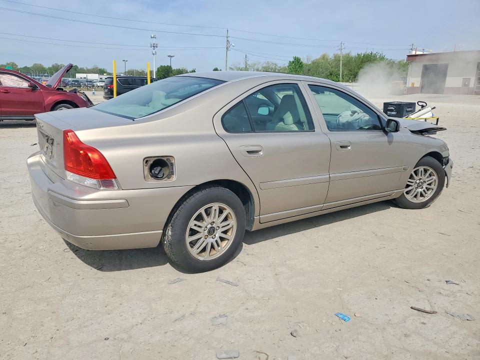 2005 Volvo S60 VIN YV1RS612052454033 COPART salvage auction — FRONT END, In - Certificate Of Title, sold $250 on 2026-07-07 (photo 3)