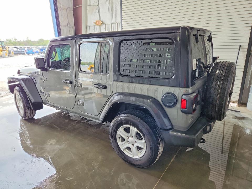 2022 Jeep Wrangler unlimited VIN 1C4HJXDG7NW230266 COPART salvage auction — MINOR DENT/SCRATCHES, IL - CERTIFICATE OF TITLE, sold $17,000 on 2026-07-16 (photo 2)