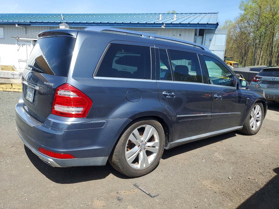 2012 Mercedes-benz Gl-class VIN 4JGBF2FE4CA794484 COPART salvage auction — MINOR DENT/SCRATCHES, Ct - Certificate Of Title, sold $4,900 on 2026-07-10 (photo 3)
