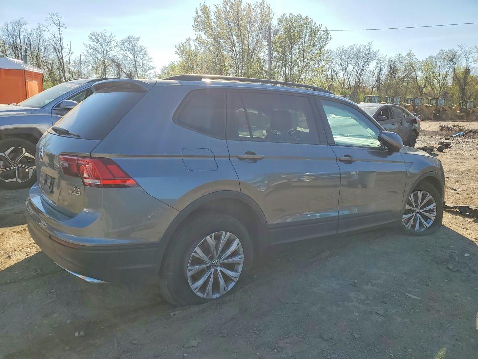 2018 Volkswagen Tiguan VIN 3VV0B7AX4JM106093 COPART salvage auction — UNDERCARRIAGE, Md - Cert Of Salvage > 75% Damage, sold $2,300 on 2026-07-23 (photo 3)