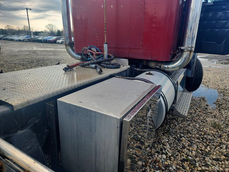 1999 Freightliner Fld120 VIN 1FUPC7WB8XPA33929 COPART salvage auction — FRONT END, WI - CERTIFICATE OF TITLE, sold $9,200 on 2026-07-07 (photo 6)