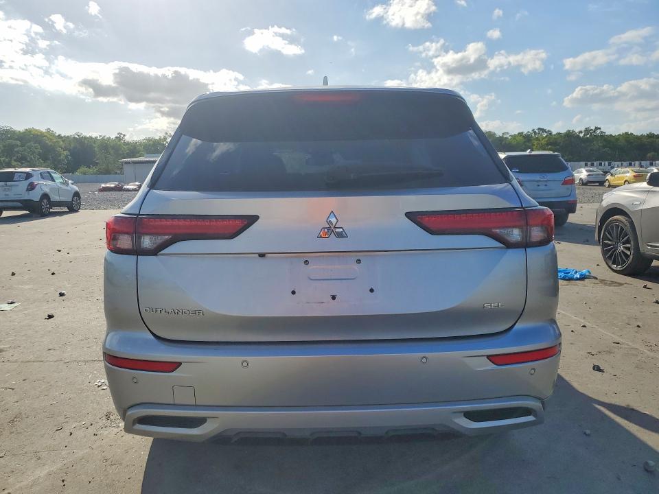 2022 Mitsubishi Outlander VIN JA4J3VA88NZ022841 COPART salvage auction — SIDE, Fl - Cert Of Title Slvg Rebuildable, sold $7,600 on 2026-07-20 (photo 6)