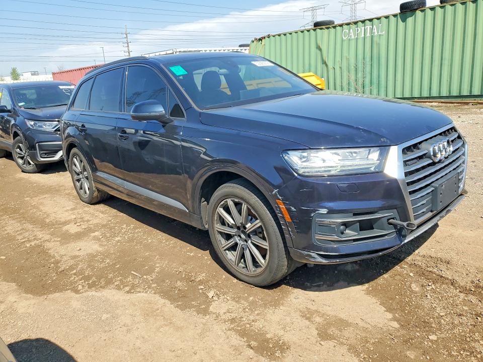 2017 Audi Q7 VIN WA1VAAF70HD012662 COPART salvage auction — NORMAL WEAR, IL - CERTIFICATE OF TITLE, sold $3,750 on 2026-07-02 (photo 4)