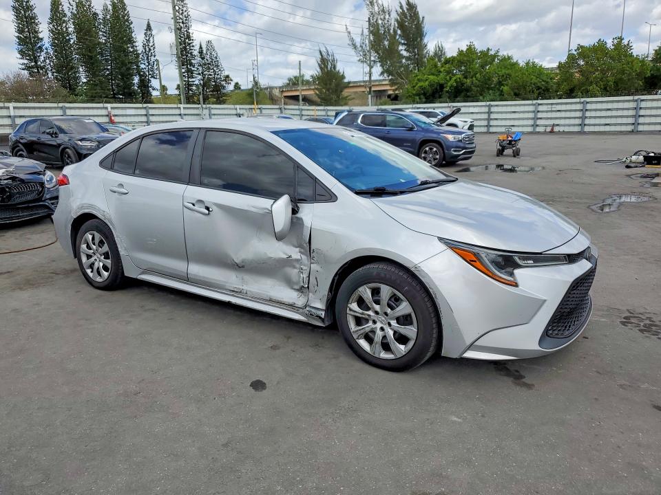 2020 Toyota Corolla VIN 5YFEPRAE2LP061960 COPART salvage auction — SIDE, FL, sold $4,750 on 2026-07-27 (photo 4)