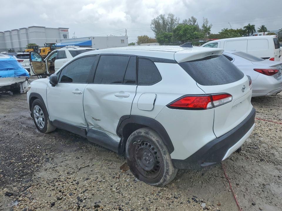 2022 Toyota Corolla cross VIN 7MUAAAAG6NV018712 COPART salvage auction — SIDE, FL - CERTIFICATE OF DESTRUCTION, sold $7,800 on 2026-07-20 (photo 2)