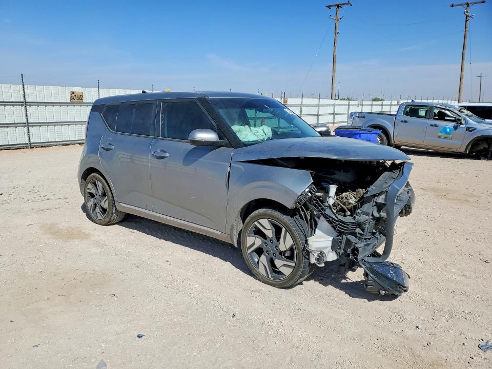 2023 Kia Soul VIN KNDJ53AU7P7873108 COPART salvage auction — FRONT END, Tx - Salvage Vehicle Title, sold $1,650 on 2026-07-08 (photo 4)