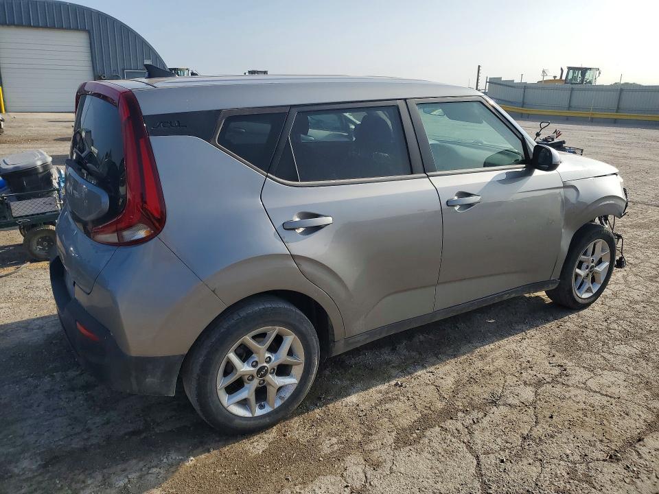 2022 Kia Soul VIN KNDJ23AU1N7822581 COPART salvage auction — FRONT END, Ks - Cert Of Title-Salvage, sold $2,600 on 2026-07-13 (photo 3)