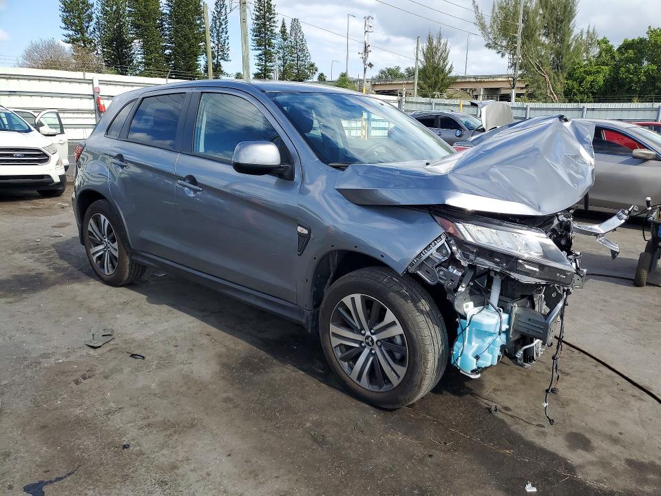 2025 Mitsubishi Outlander VIN JA4ARUAU9SU012172 COPART salvage auction — FRONT END, Salvage Title, sold $800 on 2026-07-27 (photo 4)