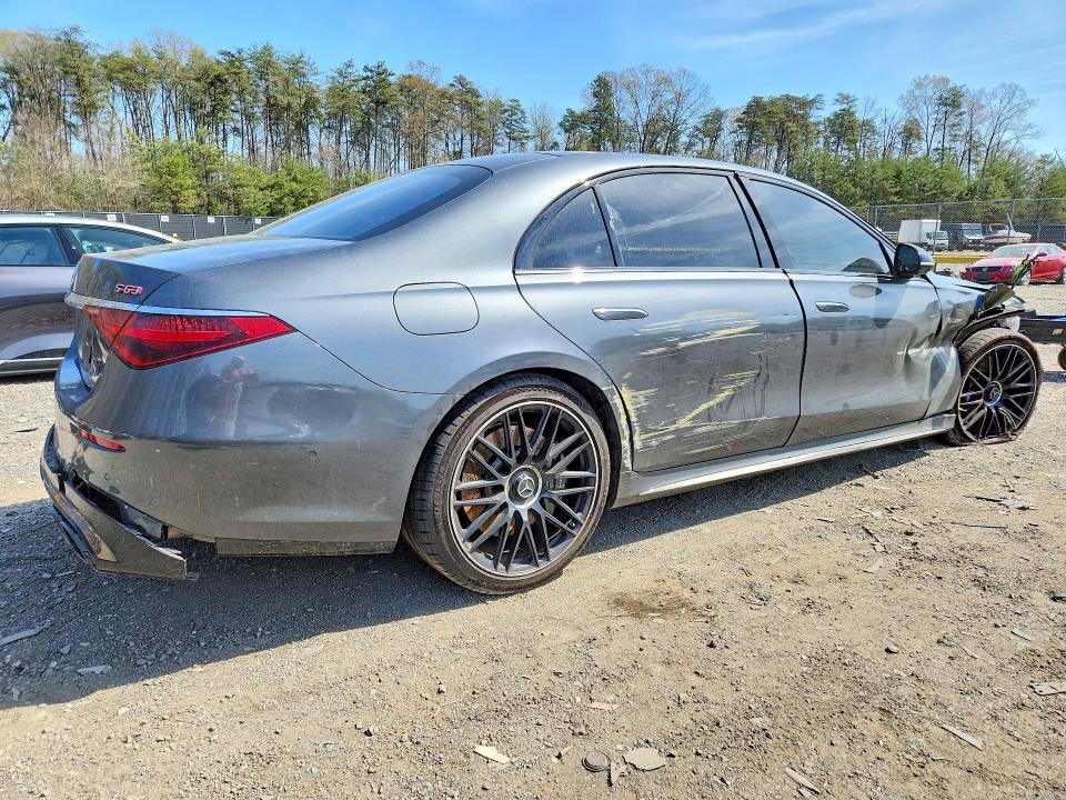 2025 Mercedes-benz S-klasse VIN W1K6G8CBXSA313321 COPART salvage auction — FRONT END, Md - Cert Of Salvage < 75% Damage, sold $60,000 on 2026-07-28 (photo 3)