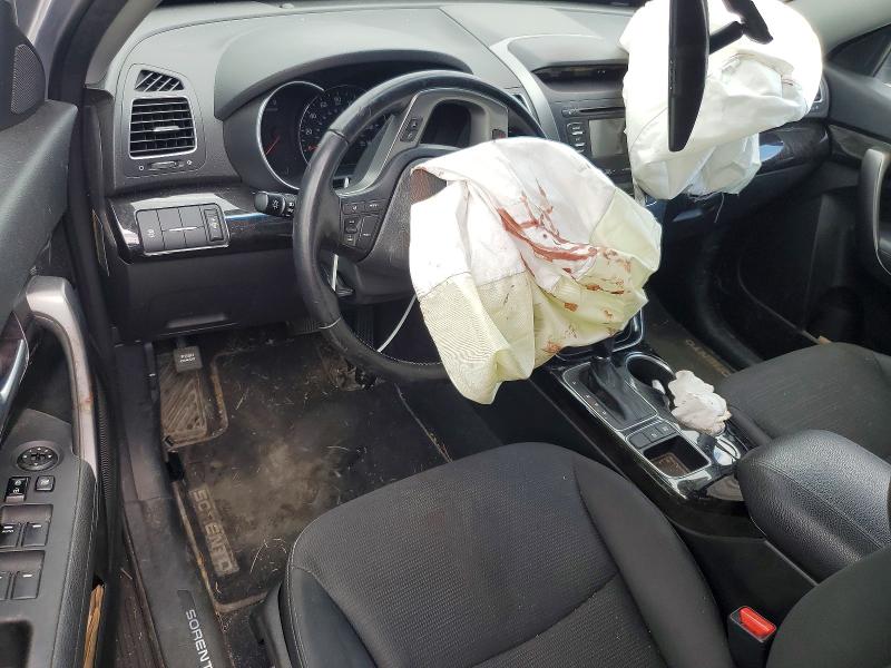 2014 Kia Sorento VIN 5XYKT4A68EG521933 COPART salvage auction — FRONT END, Salvage Title, sold $450 on 2026-07-10 (photo 8)
