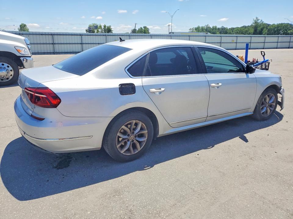 2017 Volkswagen Passat VIN 1VWAT7A3XHC031759 COPART salvage auction — FRONT END, Oh - Dealer Only Clean Title, sold $1,150 on 2026-07-09 (photo 3)
