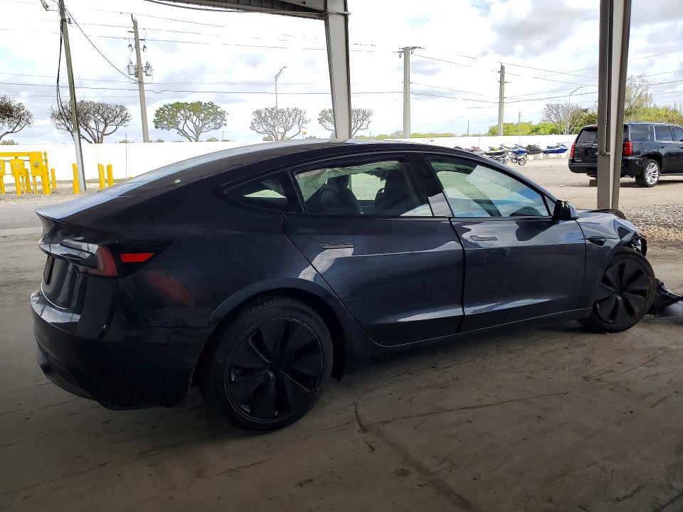 2025 Tesla Model 3 VIN 5YJ3E1EA0SF030111 COPART salvage auction — FRONT END, Salvage Title, sold $12,800 on 2026-07-22 (photo 3)