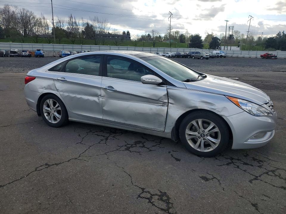 2013 Hyundai Sonata VIN 5NPEC4AC2DH580664 COPART salvage auction — SIDE, Or - Lien Papers Salvage, sold $200 on 2026-07-27 (photo 4)