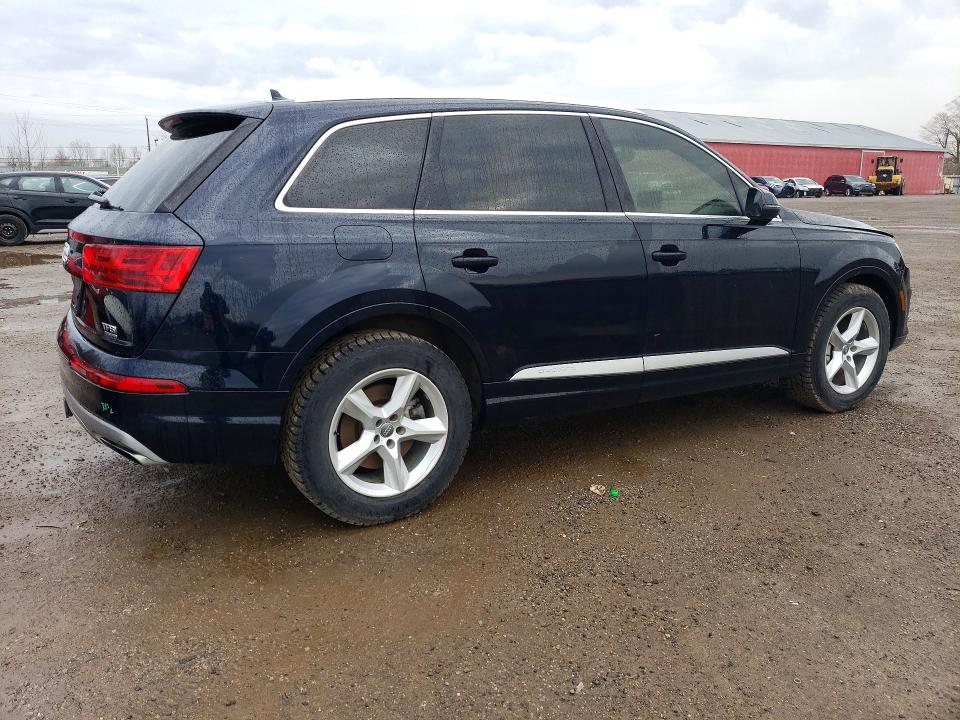 2017 Audi Q7 VIN WA1AAAF7XHD013574 COPART salvage auction — SIDE, Salvage Title, sold $2,050 on 2026-07-23 (photo 3)