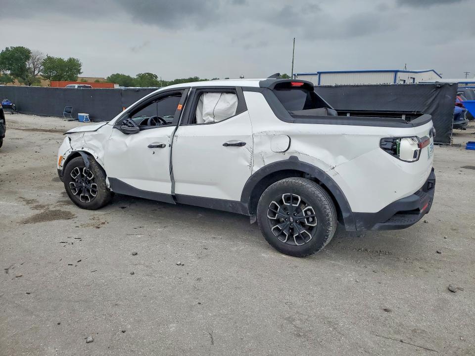 2024 Hyundai Santa cruz VIN 5NTJB4AE3RH088513 COPART salvage auction — SIDE, Fl - Certificate Of Destruction, sold $3,800 on 2026-07-15 (photo 2)