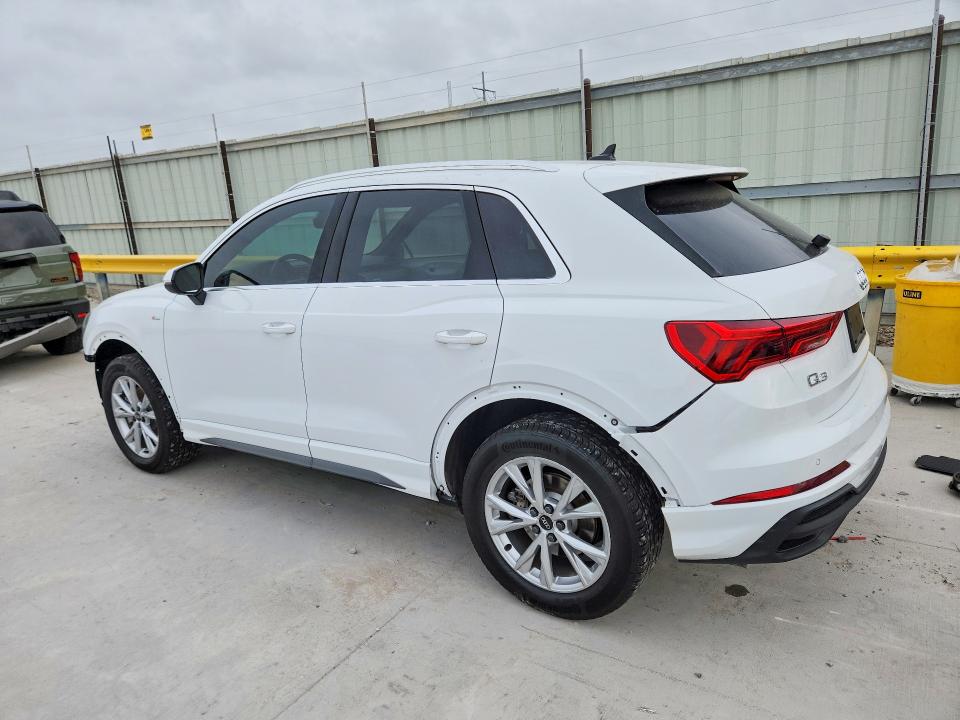 2025 Audi Q3 VIN WA1DECF31S1081734 COPART salvage auction — FRONT END, Tx - Salvage Vehicle Title, sold $12,500 on 2026-07-10 (photo 2)