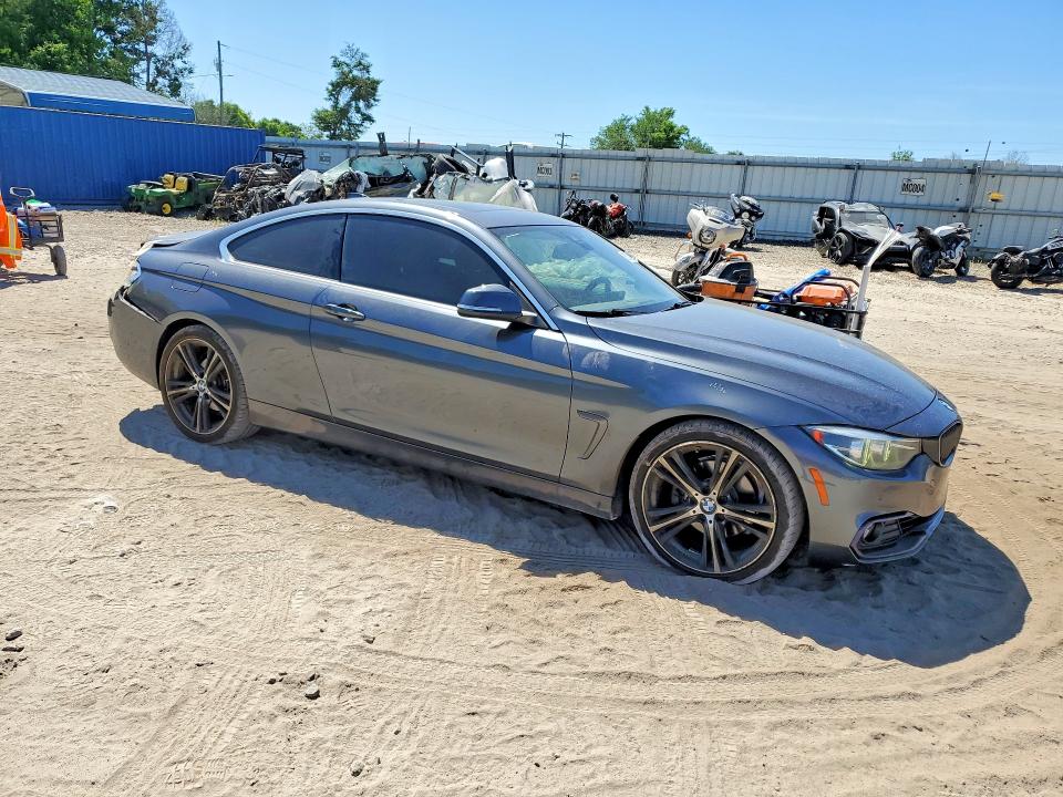 2019 BMW VIN WBA4W3C55KAF93098 COPART salvage auction — REAR END, Salvage Title, sold $7,500 on 2026-08-18 (photo 4)