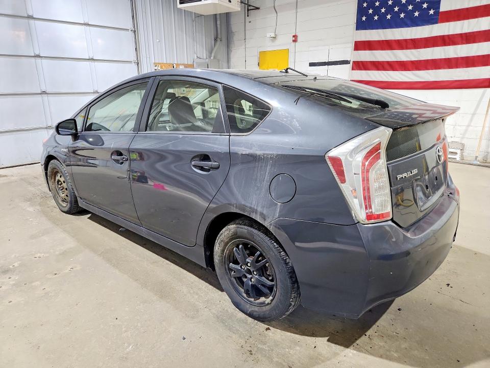 2014 Toyota Prius VIN JTDKN3DU0E0359686 COPART salvage auction — NORMAL WEAR, Tx - Salvage Vehicle Title, sold $925 on 2026-07-30 (photo 2)