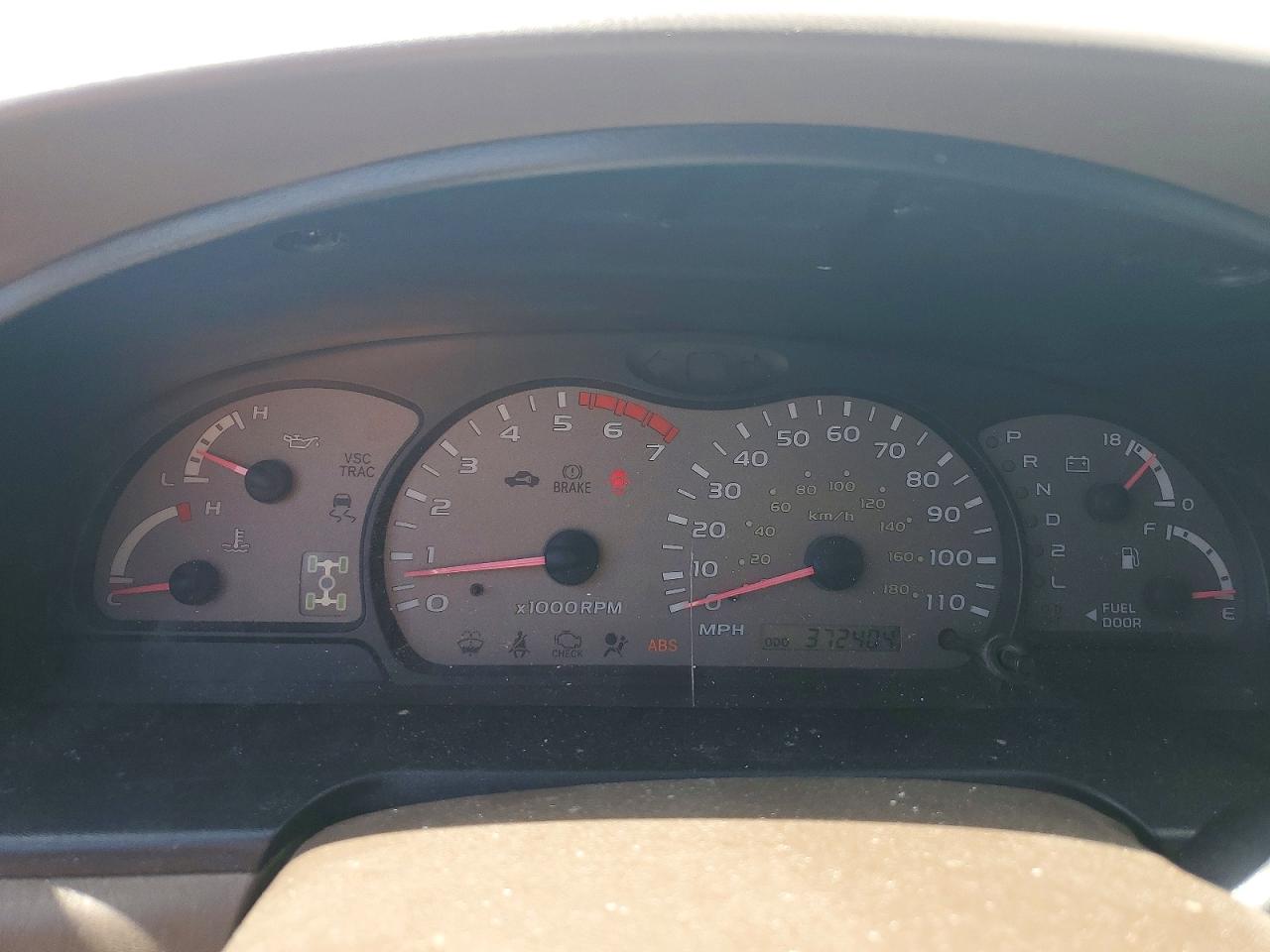 2004 Toyota Sequoia VIN 5TDBT48A94S221135 COPART salvage auction — Normal Wear, OH - CERTIFICATE OF TITLE, sold $375 on 2026-07-01 (photo 9)