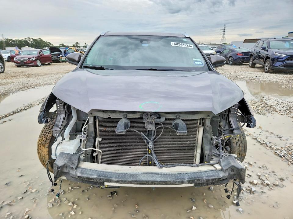 2019 Toyota Highlander VIN 5TDKZRFH3KS569537 COPART salvage auction — FRONT END, TX - SALVAGE VEHICLE TITLE, sold $8,300 on 2026-07-21 (photo 5)