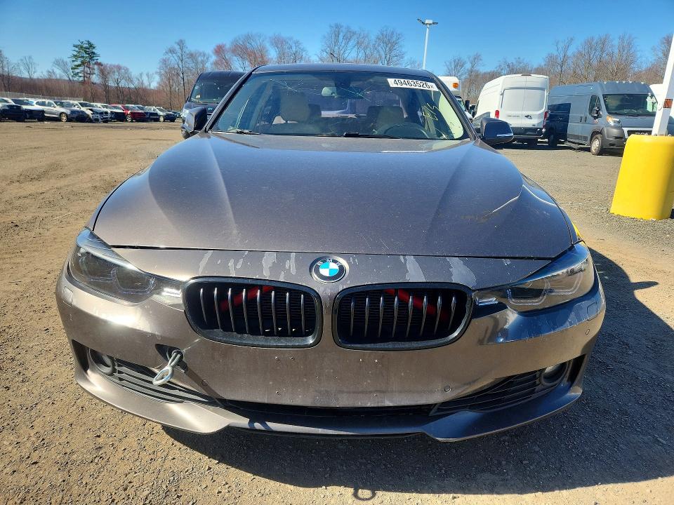 2015 BMW 3 series VIN WBA3B5C51FF960555 COPART salvage auction — MINOR DENT/SCRATCHES, Ma - Certificate Of Title, sold $850 on 2026-07-15 (photo 5)